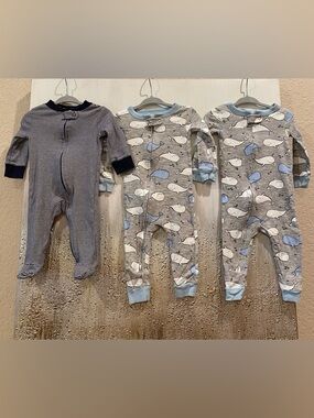 Like New Carter's 100% Cotton Snug Fit Full Zip Pajamas 3 Piece Bundle 6M - 12M